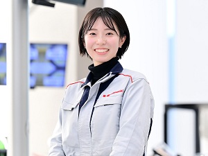 川崎重工業株式会社（プライム市場・名証プレミア上場） 総合職／年休127日／賞与4回／年収560万円～1100万円
