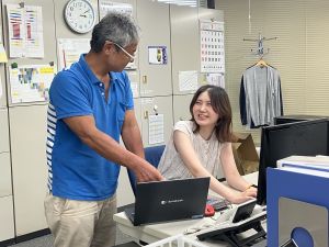株式会社楽天地セルビス(阪急阪神東宝グループ) 総務／残業ほぼなし／年休120日／土日祝休み／福利厚生充実