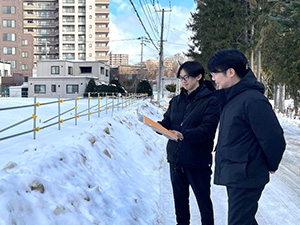 財務省 北海道財務局の技術職（一般職・係長級）／平均残業月8.5時間