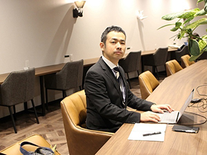 日本ジールシステム株式会社 ITエンジニア／在宅勤務可／年休125日／残業月10H以下