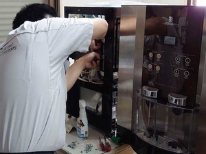 株式会社平正技研サービス 自動販売機やコーヒーマシン等のメンテナンススタッフ