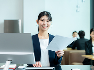 株式会社ニッチュー 営業事務／土日休・年休120日／残業少／ブランク・未経験OK