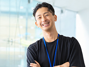 株式会社シイ・エス・デイ システムエンジニア／自治体案件多数／年休122日／手当充実