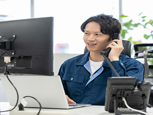 渥美運輸株式会社 配車事務スタッフ／月給25万円以上／土日休み／残業月10h