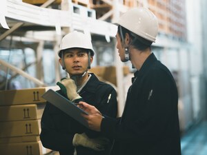 株式会社ＮＳロジ中部 大手日鉄物流グループで物流管理スタッフ／未経験歓迎／土日祝休