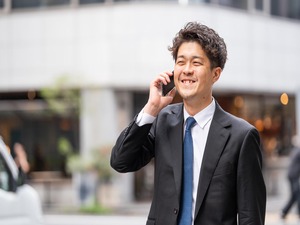 株式会社Ｂｏａｒｄｅｒｓ 財務コンサルタント／月給30万円～／年休130日／未経験歓迎