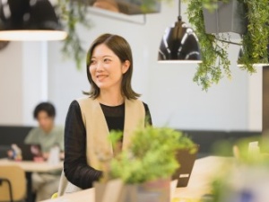 コクヨアンドパートナーズ株式会社(コクヨグループ) 大手通信グループ企業の総務／月給25万円以上／大手町駅勤務