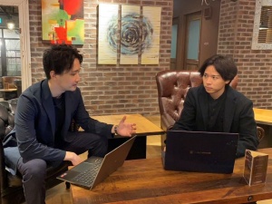 株式会社Ｖｅｃｅｓ Webマーケティング／顧客伴走型／賞与年4回／リモート可