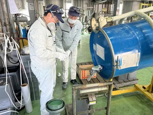 ペトロケミカルス株式会社 塗材の製造スタッフ／年休132日／実働7時間／残業月10時間