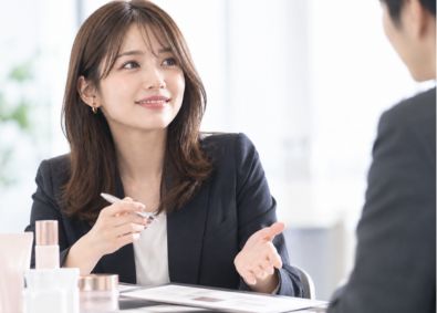 株式会社ＭＹＭ 化粧品メーカー企画営業／転勤なし／土日祝休／有休消化92%