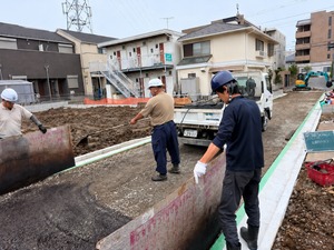 株式会社ユー・アール 市や県からの依頼中心・道路舗装の現場作業スタッフ