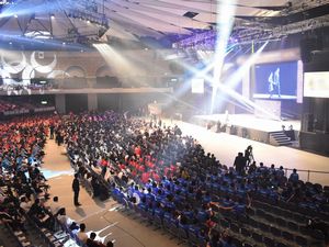株式会社フタバ イベント・式典・展示会の会場設営スタッフ／未経験歓迎