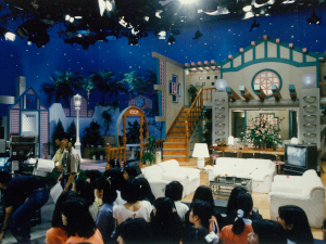株式会社ヨシダ舞台美術 大道具の製作／正社員／未経験の方歓迎／月給25万円以上