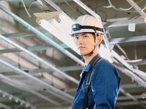 株式会社スラッグ 配管も溶接も据付も全部やる現場スタッフ／未経験OK／転勤なし