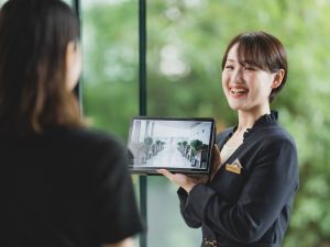 株式会社ＢＰ 産育休取得100％・月休8～9日・年休120日／プランナー
