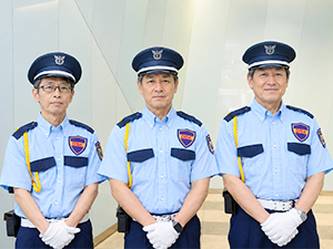 第一総合警備保障株式会社 施設警備スタッフ／経験不問／ミドル層の入社多数／月32万円可