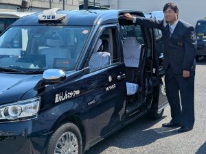 都タクシー株式会社(つばめグループ) タクシードライバー／未経験歓迎／平均月収37万円／賞与年3回