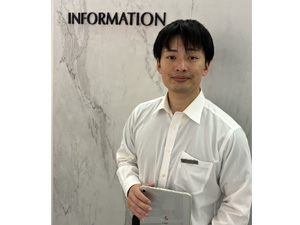 株式会社キラリ カードカウンター運営・スタッフ管理／月給29万円～／賞与2回