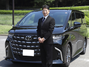 日本道路興運株式会社 役員専属ドライバー／全員面接／未経験歓迎／年休122日以上