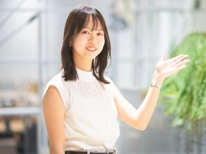 コクヨアンドパートナーズ株式会社(コクヨグループ) 新宿勤務／ビジネスラウンジ運営事務／土日祝休・月給25万円～