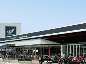 三重スーパーカブ販売株式会社(ホンダカーズ三重グループ) ホンダのバイク整備スタッフ／残業少なめ／未経験歓迎／安定基盤